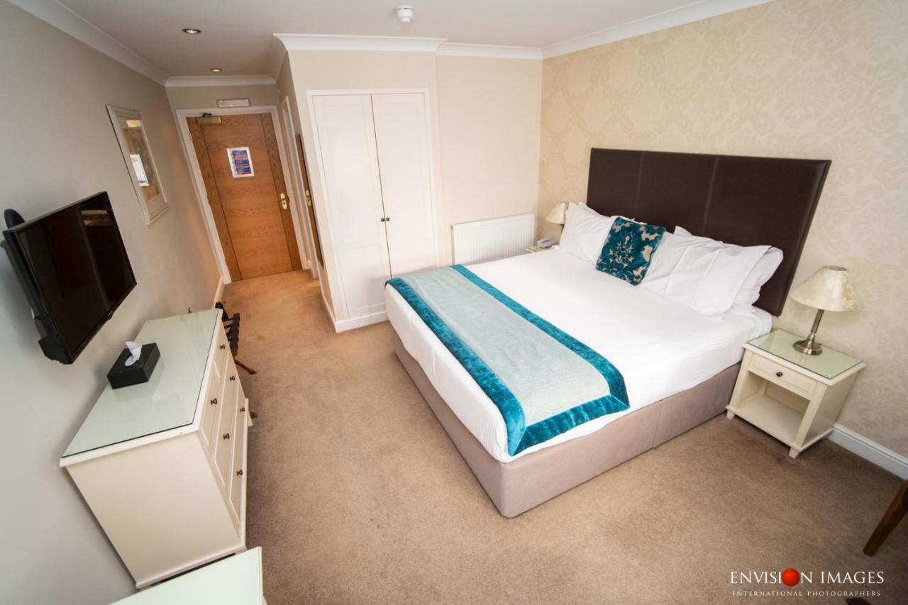 Red Hall Hotel Walmersley المظهر الخارجي الصورة