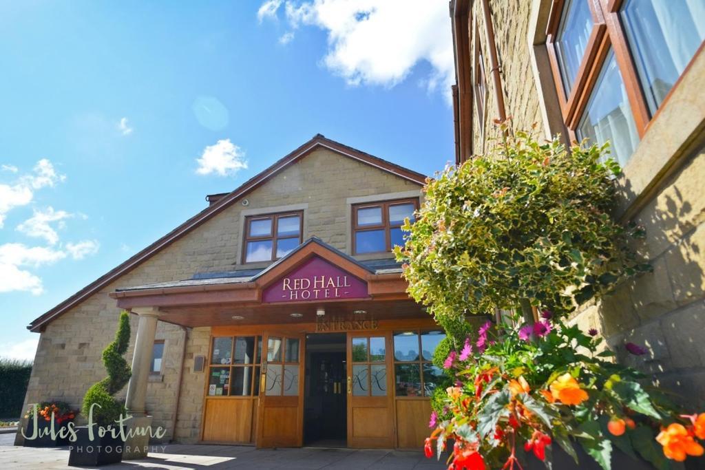 Red Hall Hotel Walmersley المظهر الخارجي الصورة