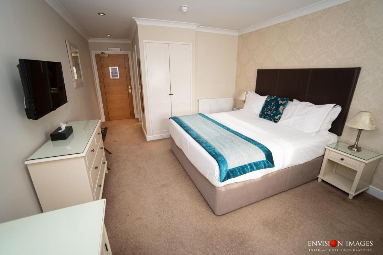 Red Hall Hotel Walmersley المظهر الخارجي الصورة