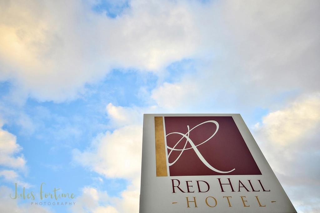 Red Hall Hotel Walmersley المظهر الخارجي الصورة